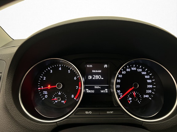 Volkswagen Polo 16 of 23
