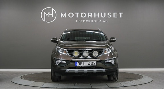 Kia Sportage 2 of 17