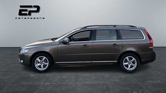 Volvo V70 8 of 12