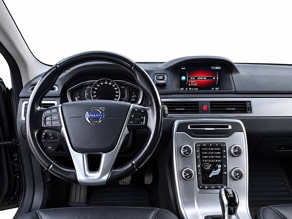 Volvo V70 10 of 12