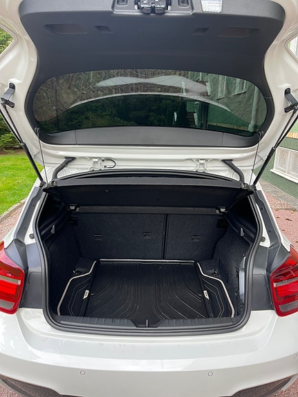 BMW 116i 10 of 10