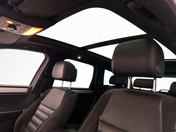 Volkswagen Touareg 14 of 30