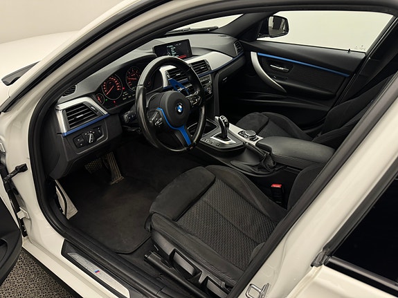 BMW 320d 8 of 26