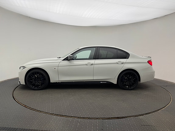 BMW 320d 5 of 26
