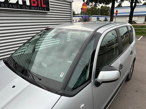 Citroen C3 Picasso 9 of 28