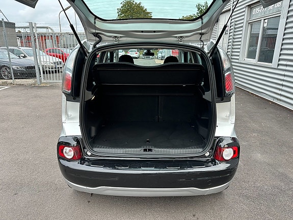 Citroen C3 Picasso 28 of 28