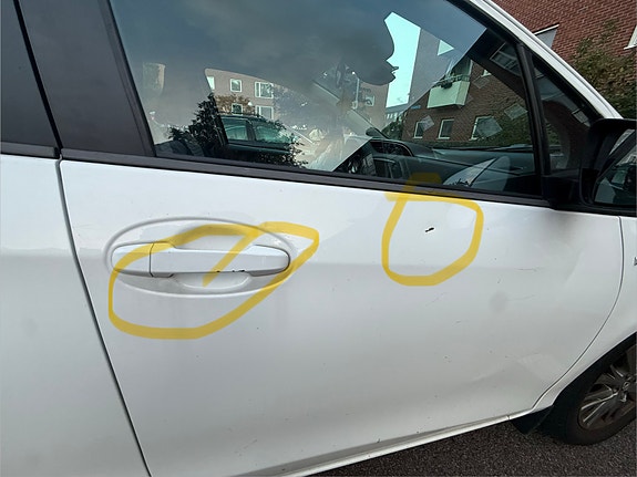 Toyota Yaris 8 of 9