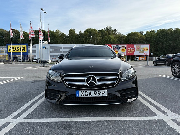Mercedes-Benz E220 d 2 of 8