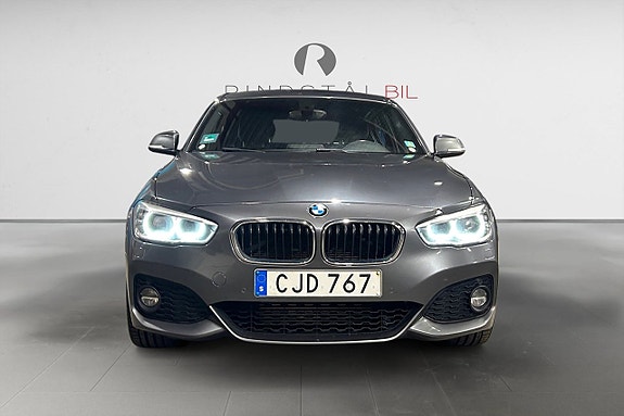 BMW 118d 10 of 17