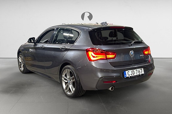 BMW 118d 5 of 17