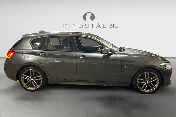 BMW 118d 8 of 17