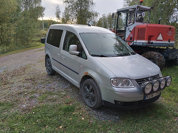 Volkswagen Caddy 2 of 7