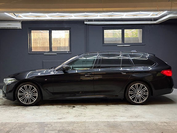 BMW 520d 3 of 30