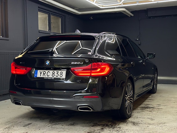 BMW 520d 5 of 30
