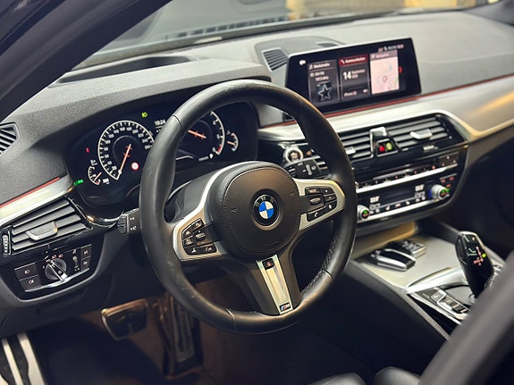 BMW 520d 19 of 30