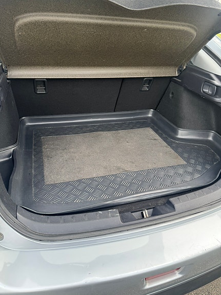 Mitsubishi Lancer 6 of 8