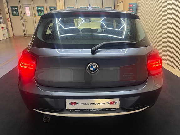 BMW 120d 4 of 16