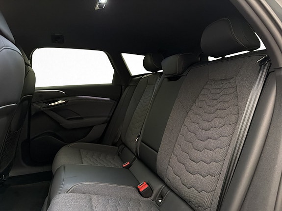 Audi A6 e-tron 13 of 30