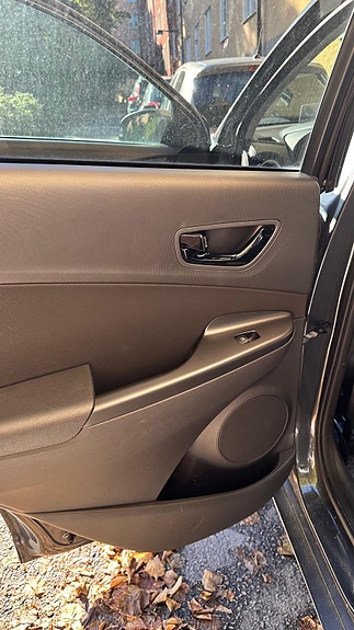 Hyundai Kona 13 of 14