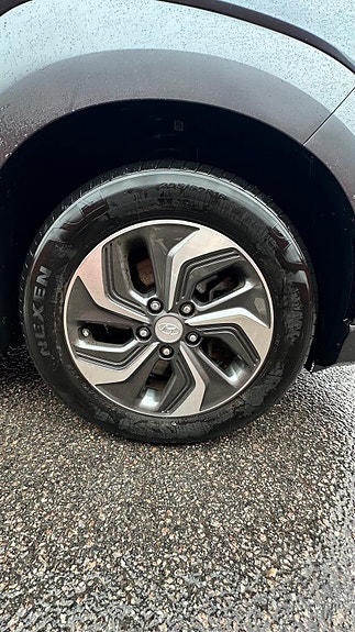 Hyundai Kona 5 of 14