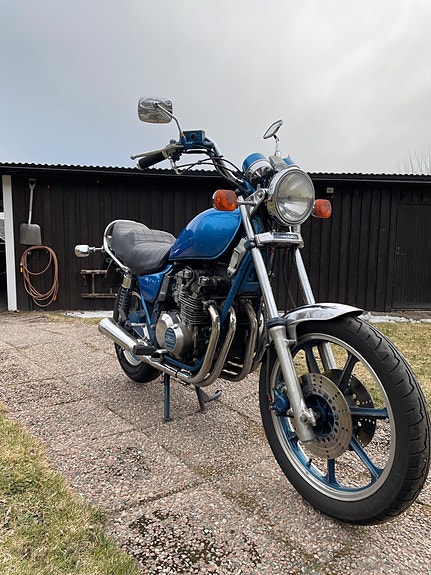Kawasaki Z 550-C3/LTD 2 of 3