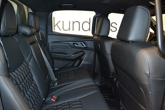 Isuzu D-max 16 of 18