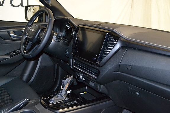 Isuzu D-max 12 of 18