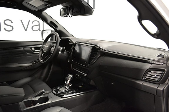 Isuzu D-max 9 of 18