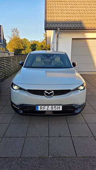 Mazda MX-30 2 of 9