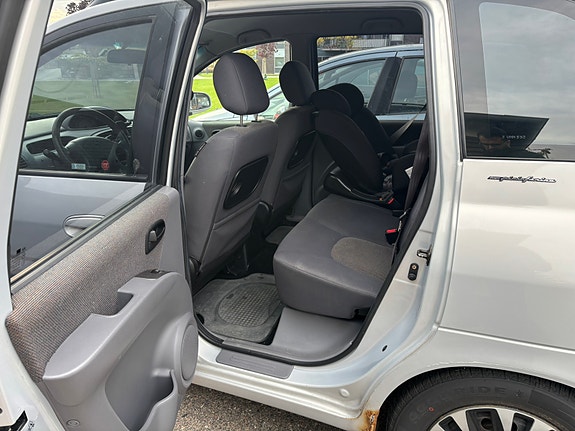 Hyundai Matrix 20 of 30