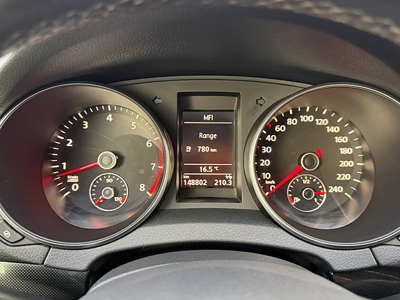 Volkswagen Golf VI 20 of 27