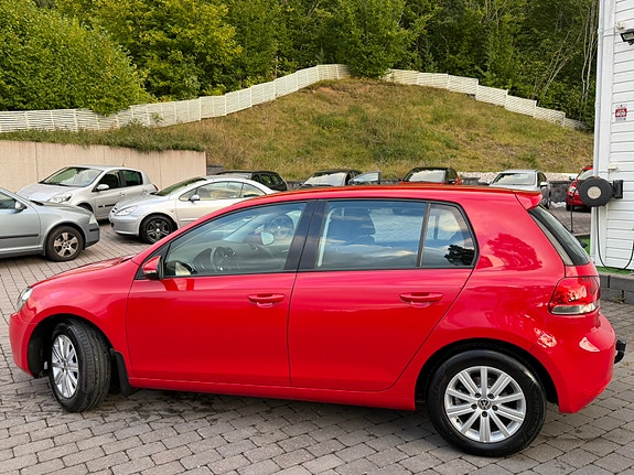 Volkswagen Golf VI 12 of 27