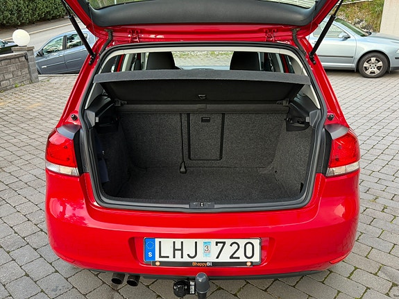 Volkswagen Golf VI 17 of 27