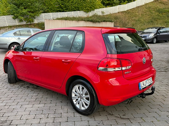Volkswagen Golf VI 11 of 27