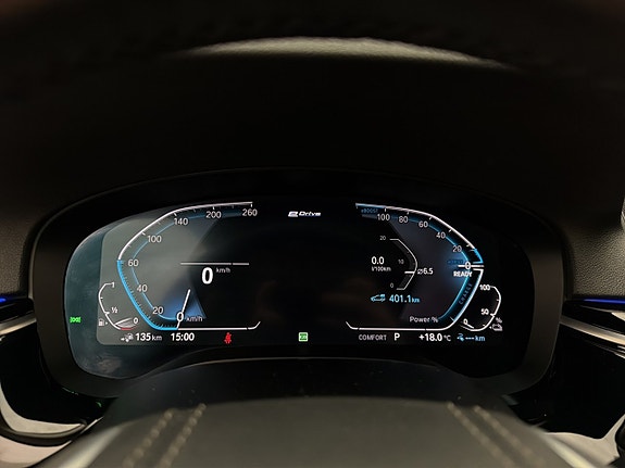 BMW 530e 16 of 28