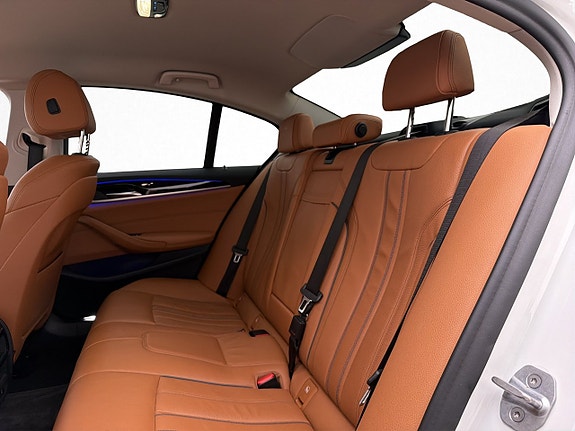 BMW 530e 20 of 28