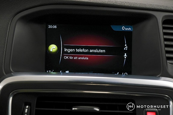 Volvo V60 14 of 19