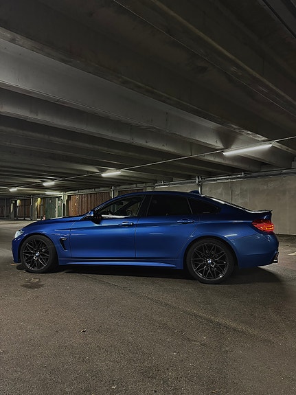 BMW 428i 3 of 5