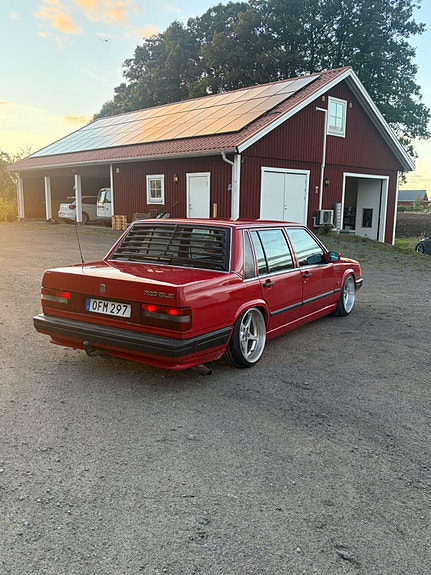 Volvo 740 4 of 8