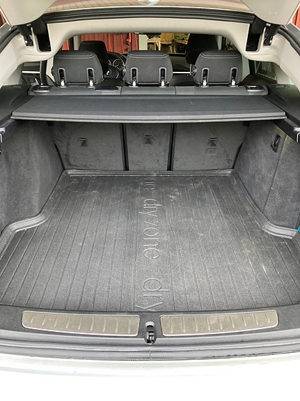 BMW 320d 13 of 14