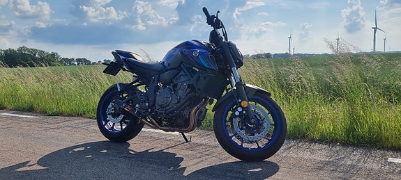 Yamaha MT-07 3 of 5