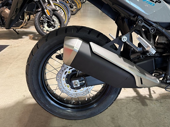 Honda XL750 Transalp 10 of 12