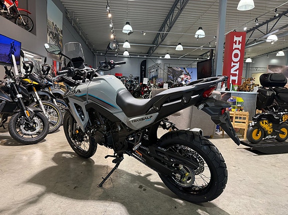 Honda XL750 Transalp 4 of 12
