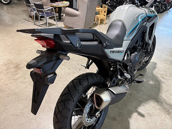 Honda XL750 Transalp 11 of 12