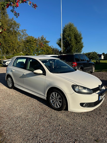 Volkswagen Golf VI 9 of 22
