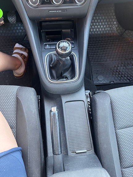 Volkswagen Golf VI 16 of 22