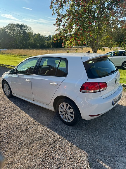 Volkswagen Golf VI 4 of 22