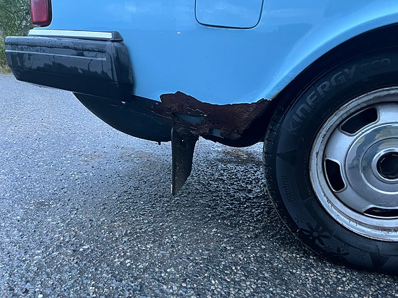 Volvo 240 9 of 9