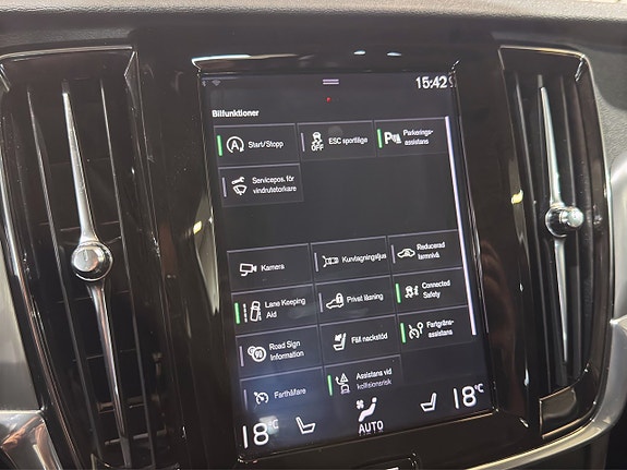 Volvo V90 26 of 28
