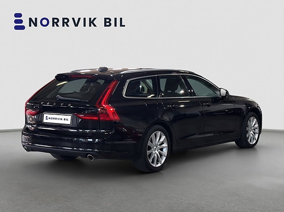 Volvo V90 8 of 28
